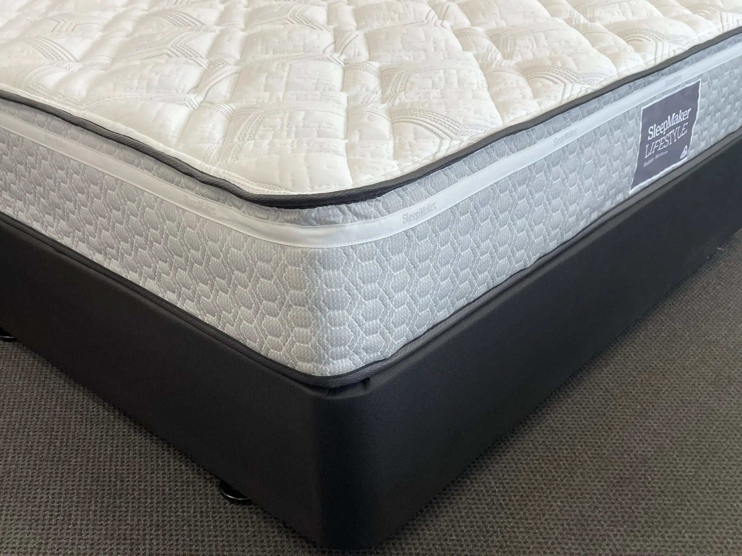 SLEEPMAKER LIFESTYLE 8 HUDSON RANGE