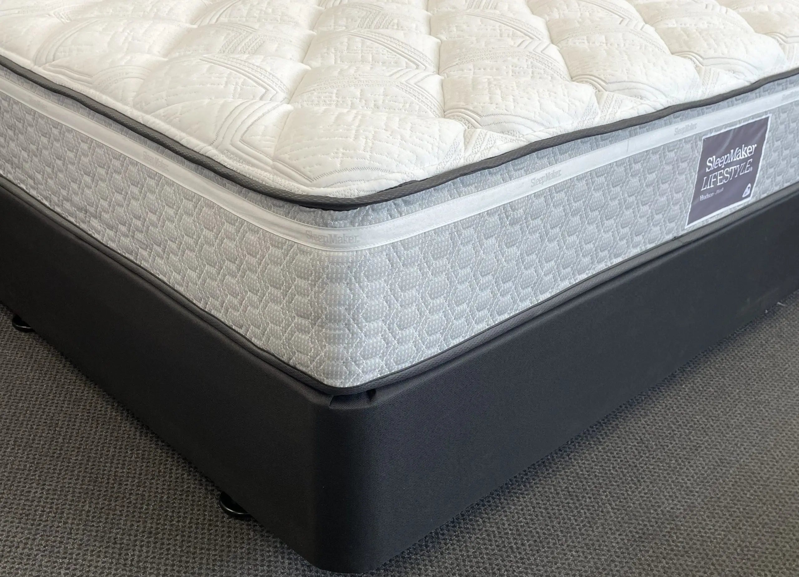 SLEEPMAKER LIFESTYLE 8 HUDSON RANGE